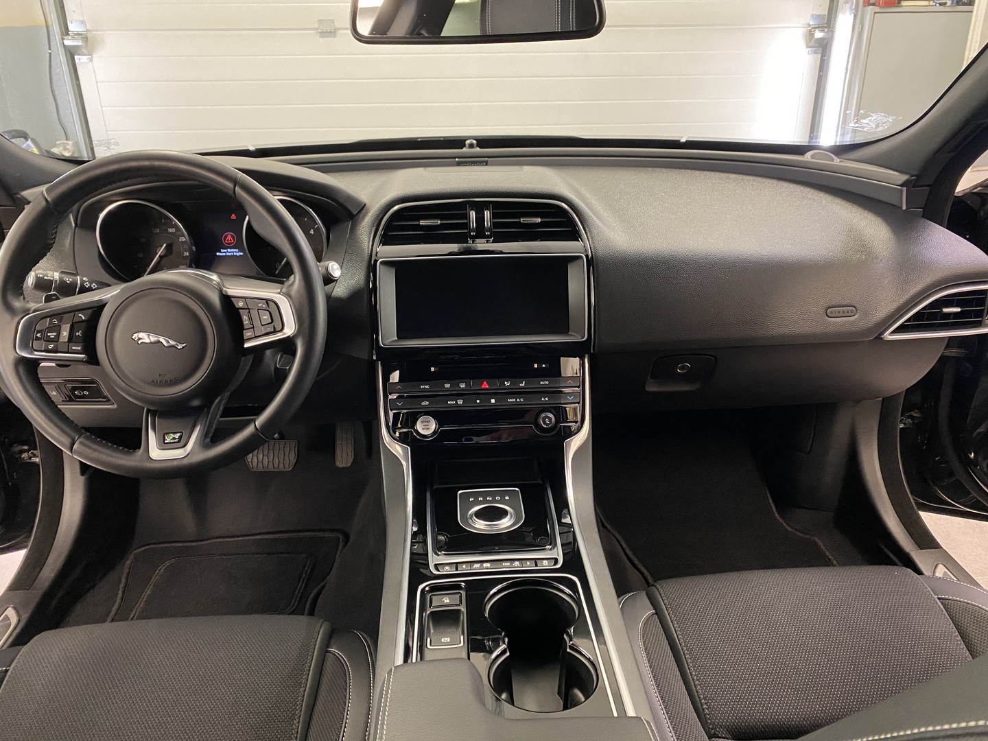 Interiér – ZacpalDetailing